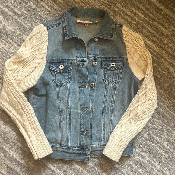 Vintage Havana - Women - Leopard Stretch Denim Crop Jacket